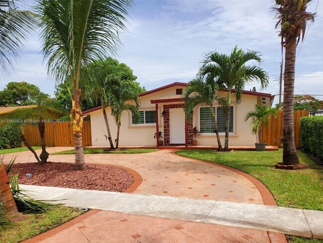 Foto del edificio - 6863 SW 21st St