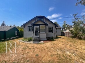 Building Photo - 1005 Sidney Ave