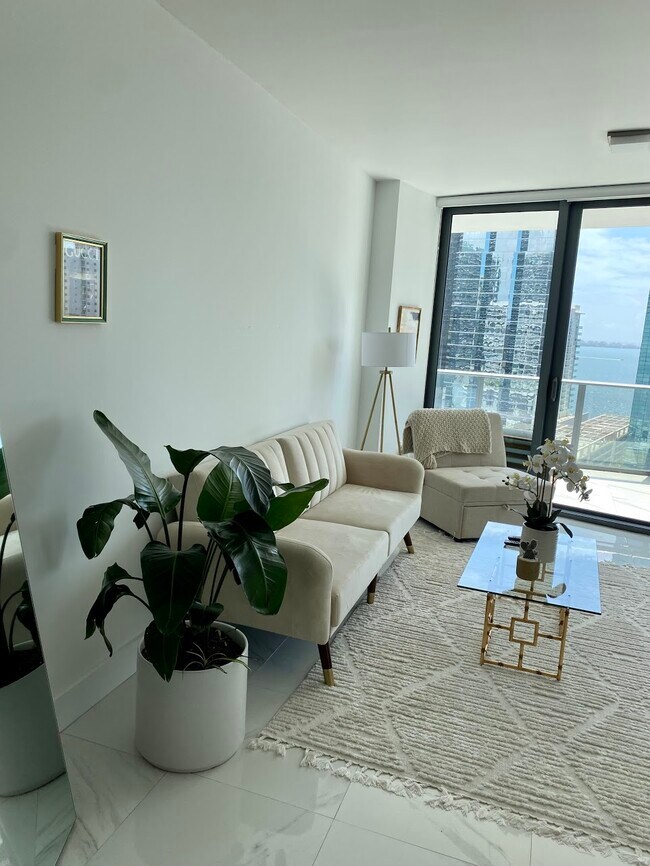 Foto del edificio - 1300 S Miami Ave
