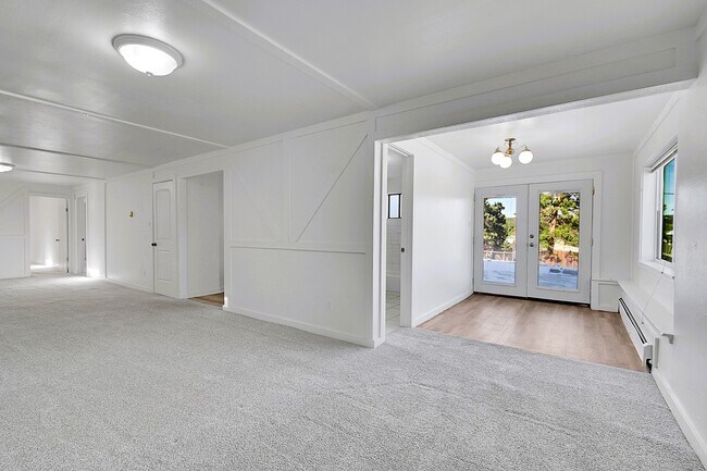 Foto del edificio - 30481 Chestnut Dr