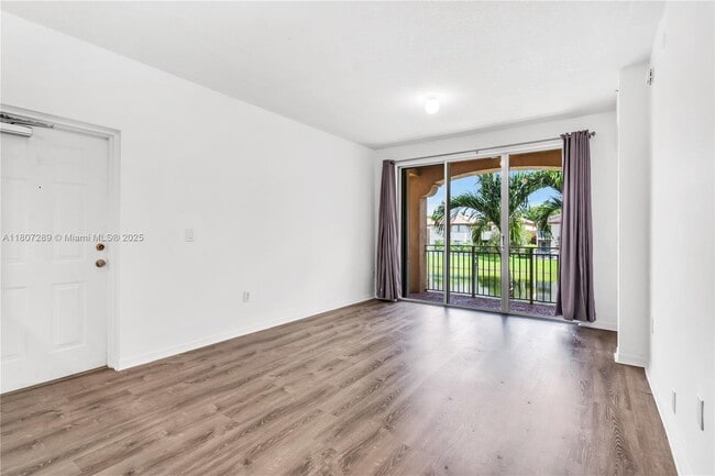 Building Photo - 6700 NW 114th Ave
