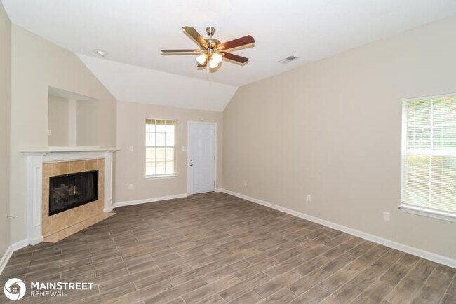 Foto del edificio - 7129 RALEIGH LAGRANGE RD, CORDOVA, TN 38018