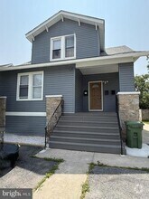 Building Photo - 3807 Seven Mile Ln