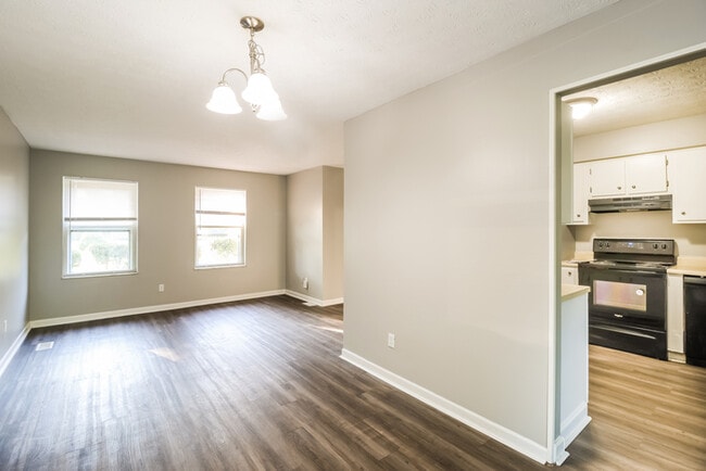 Building Photo - Spacious 4-bedroom Home in Fairfield, OH