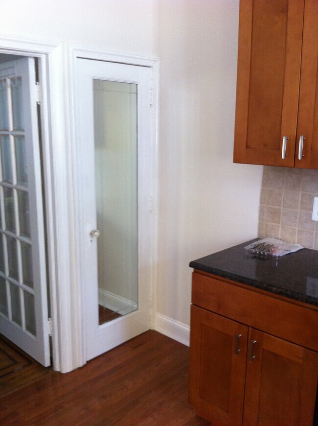 Building Photo - 2127 S Carlisle St