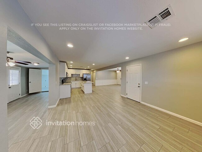 Foto del edificio - 814 N 74th St