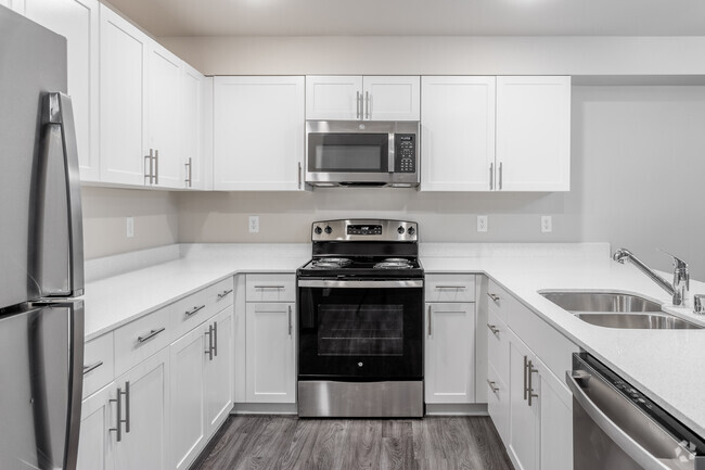 1BR, 1BA - 800SF - Avila on 112th