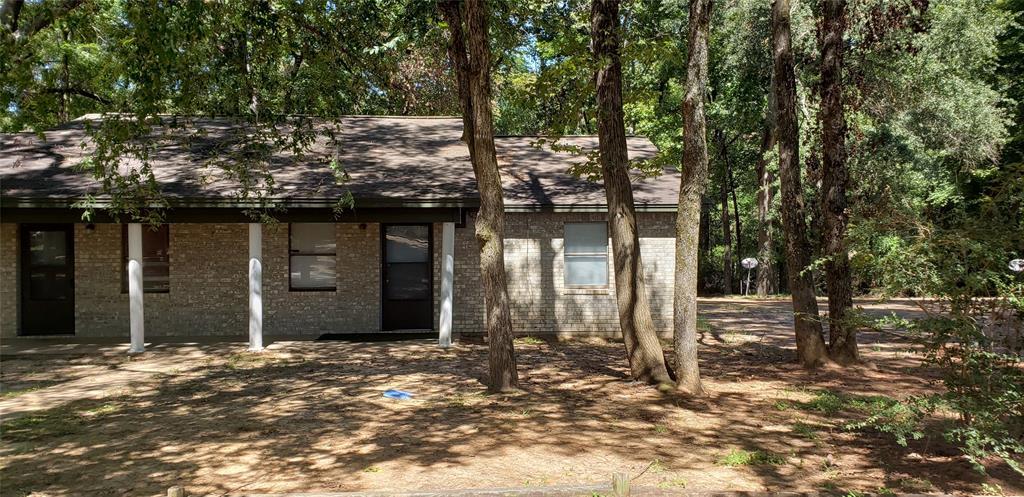 Primary Photo - 116 Woodland Cir