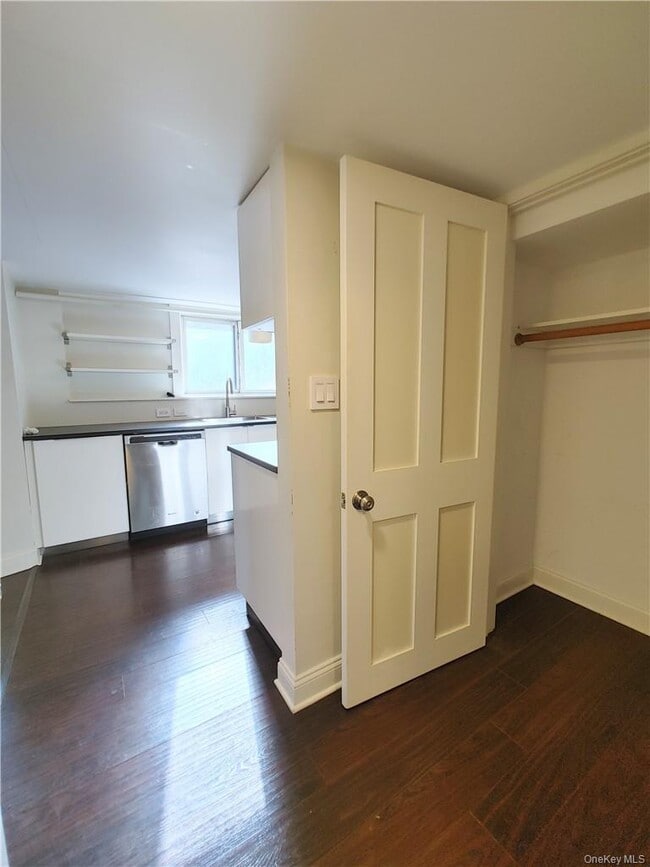 Building Photo - 7 Prospect St