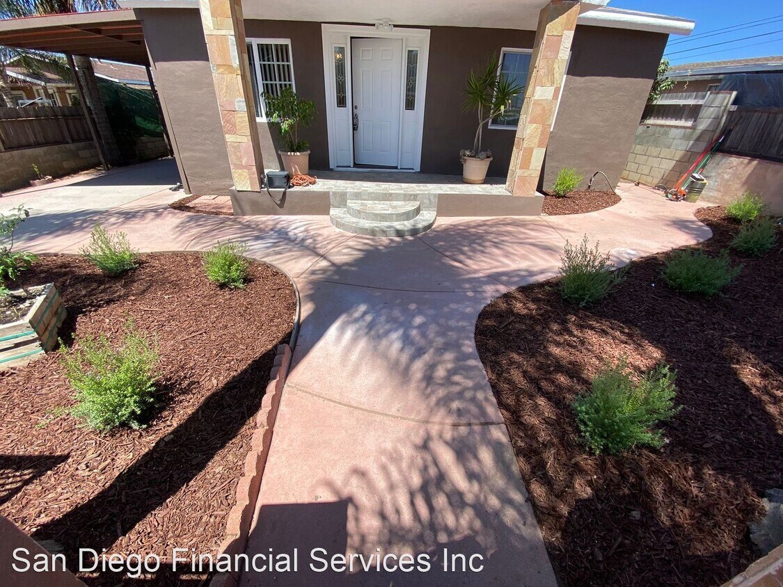 Foto principal - 5 br, 2 bath House - 1518 Dubuque St.