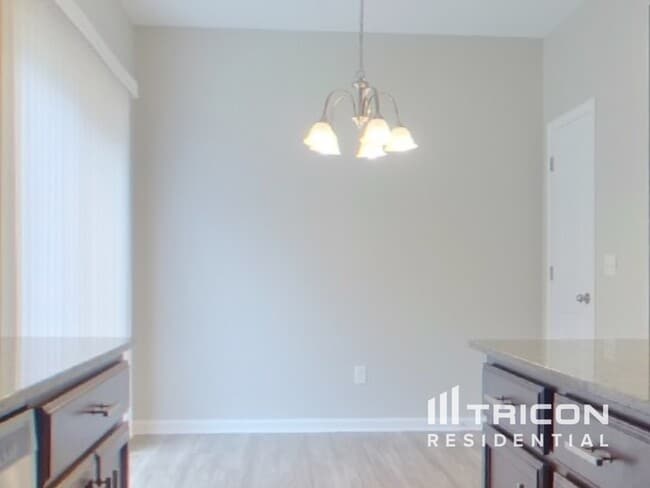Building Photo - 208 Ashewicke Dr
