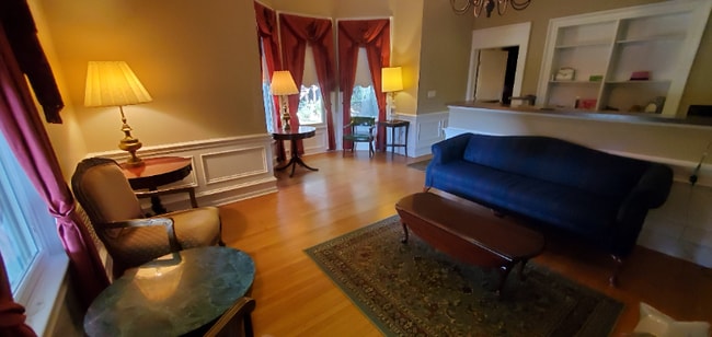 Building Photo - 520 Madison Ave