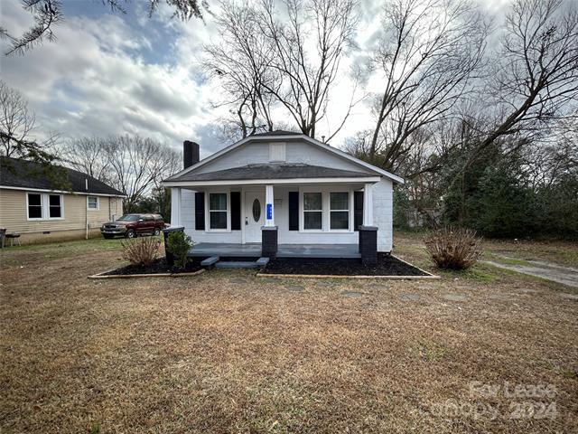 Foto principal - 906 E 10th St