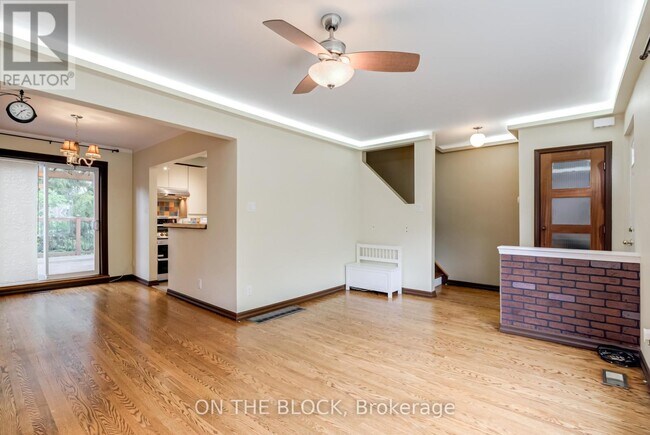 Building Photo - 41 Van Stassen Blvd