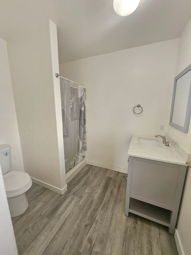 Building Photo - Beautiful and Large Country Home in Kamuela