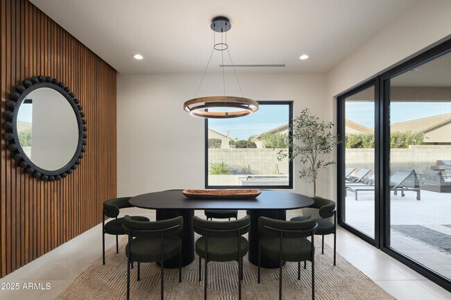 Foto del edificio - 13697 N 88th Pl