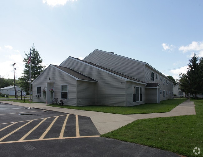 Building Photo - Bronner Manor Apartments