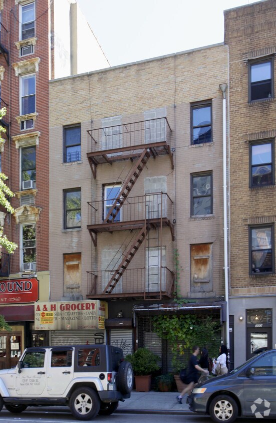 Primary Photo - 204 Avenue A