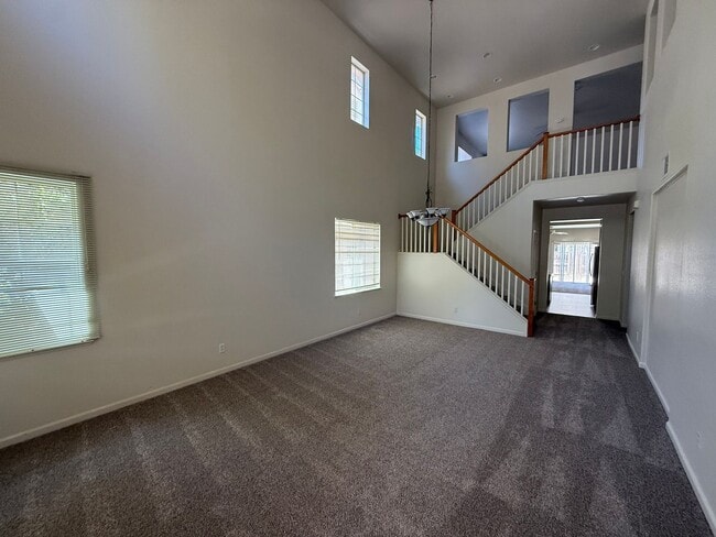 Foto del edificio - 3588 Silverwood Rd
