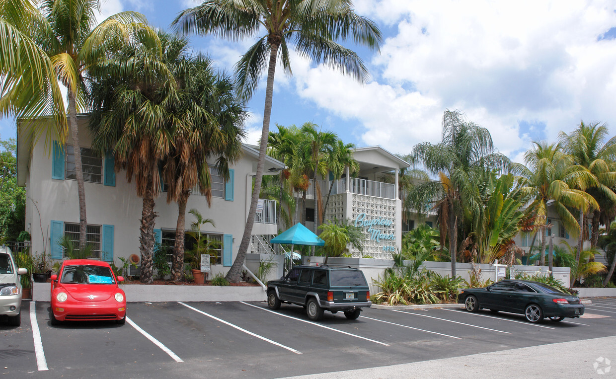 Primary Photo - Bayview Manor Apartments