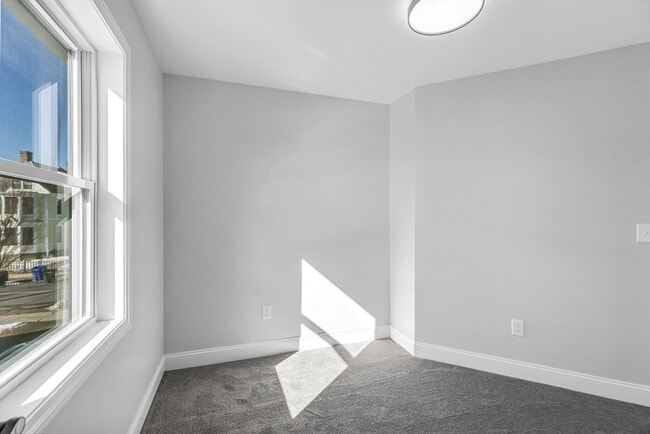 Foto del edificio - 213 Pine St