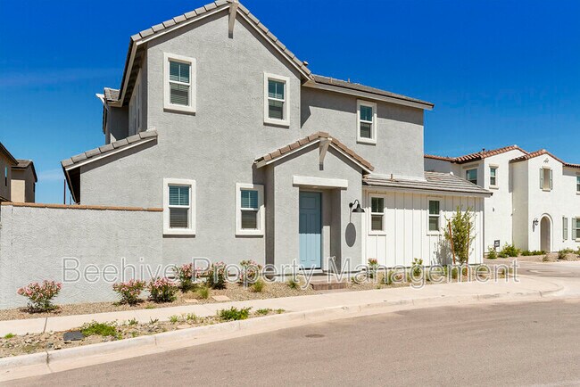 Building Photo - 9926 E Tamery Ave