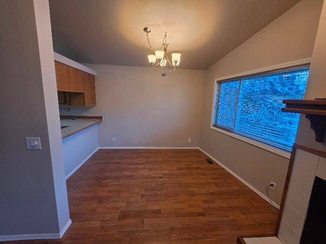 Building Photo - 18660 Kings Point Cir