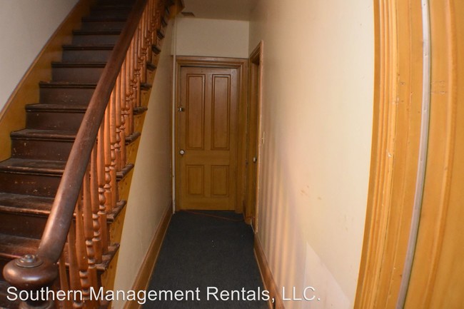 Foto del edificio - 2 br, 1 bath House - 8 Water Street 1st Floor