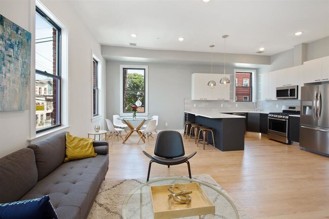Foto del edificio - 942 Summit Ave
