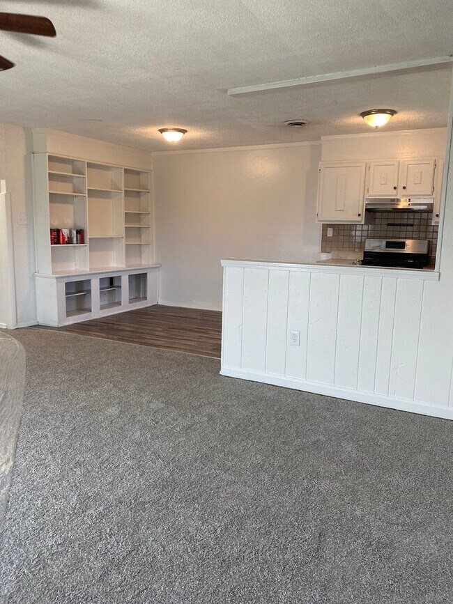 Foto del edificio - 2 Bedroom, 1 Bath Condo in Edgewood, MD