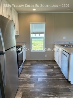 Building Photo - 3bed 2bath home for rent in Evanston South...