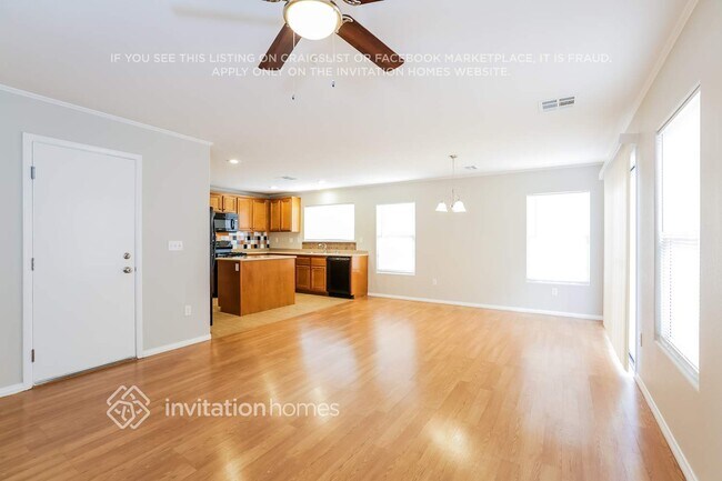 Foto del edificio - 4253 Olympic Point Dr