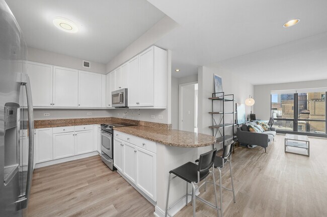 Foto del edificio - 130 N Garland Ct