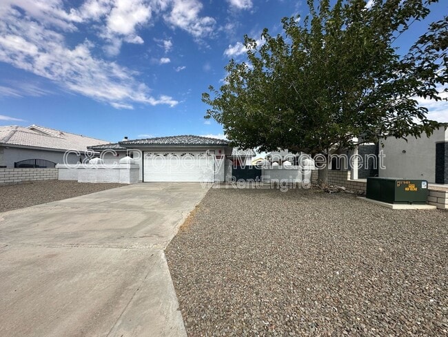 Building Photo - 26314 Driftwood Ln