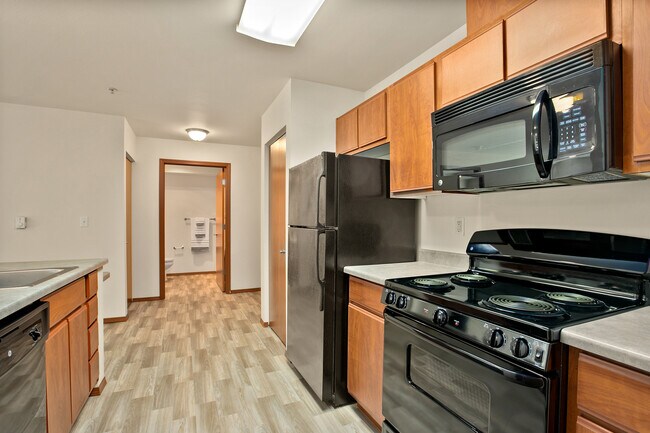 Cocina de SHAG Victoria Park Senior Living - Victoria Park Senior Living