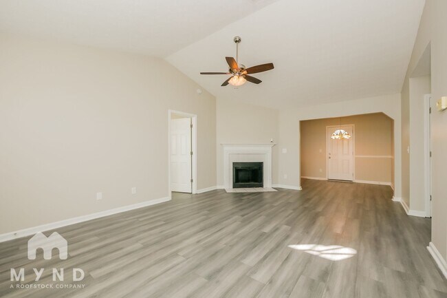 Foto del edificio - 281 Willow Springs Dr