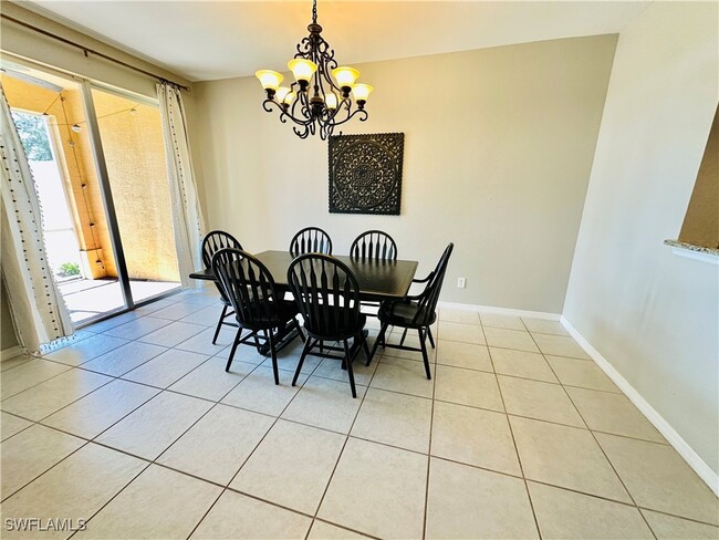 Foto del edificio - 3840 Cherrybrook Loop