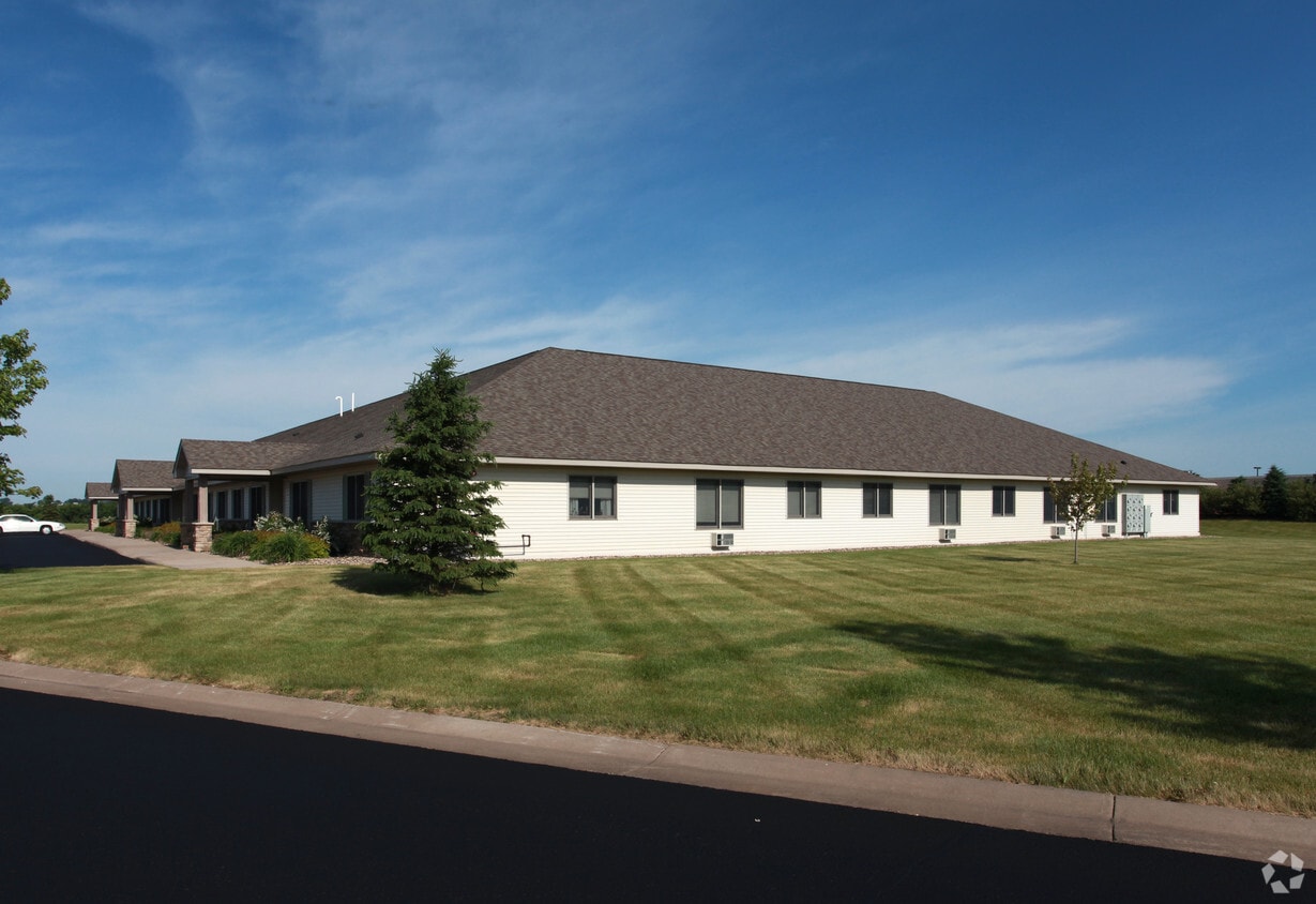 599 Cherry Ln, Roberts, WI 54023 Apartments in Roberts, WI