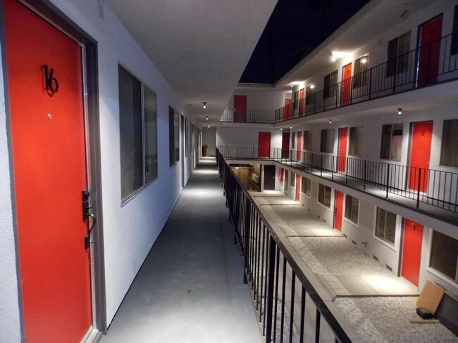 Interior Photo - The Tropicana