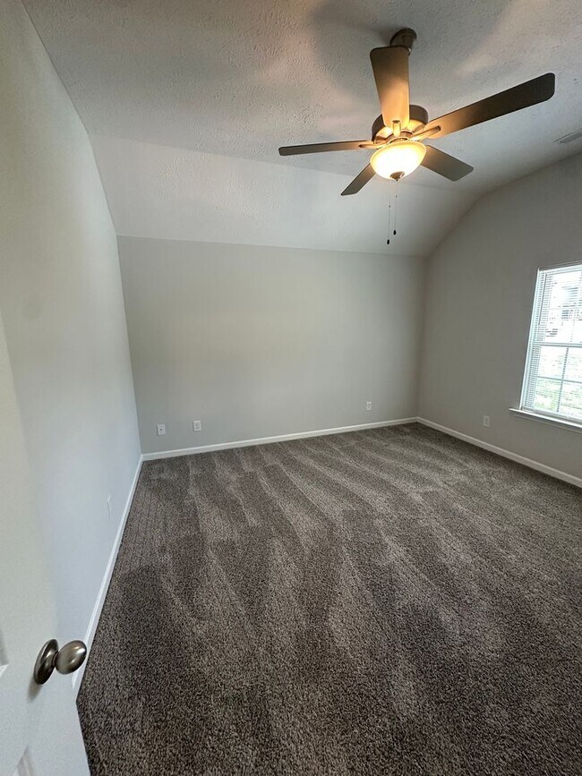Foto del edificio - Brand New 3Bed 2Bath Home in Manchester!