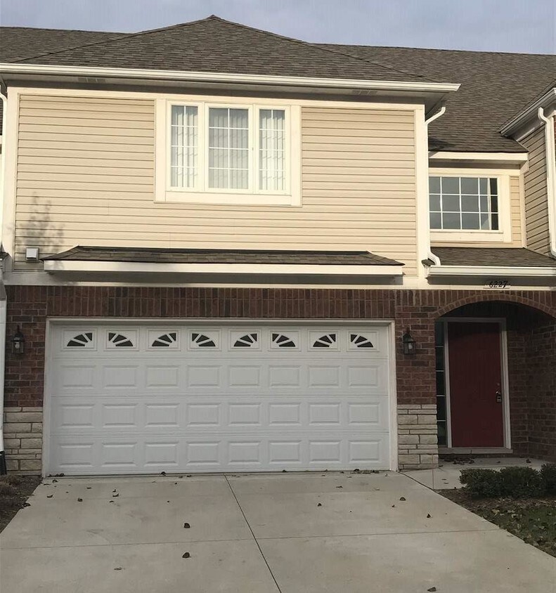 Foto principal - 6141 Windemere Dr