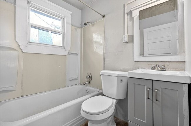 Foto del edificio - 389 E 160th St