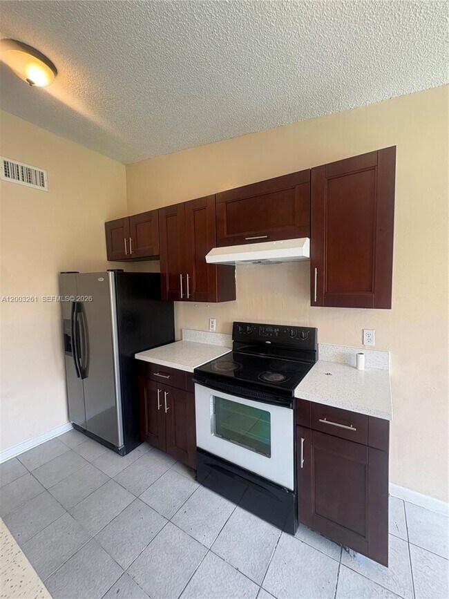 Foto del edificio - 2742 NW 199th Terrace