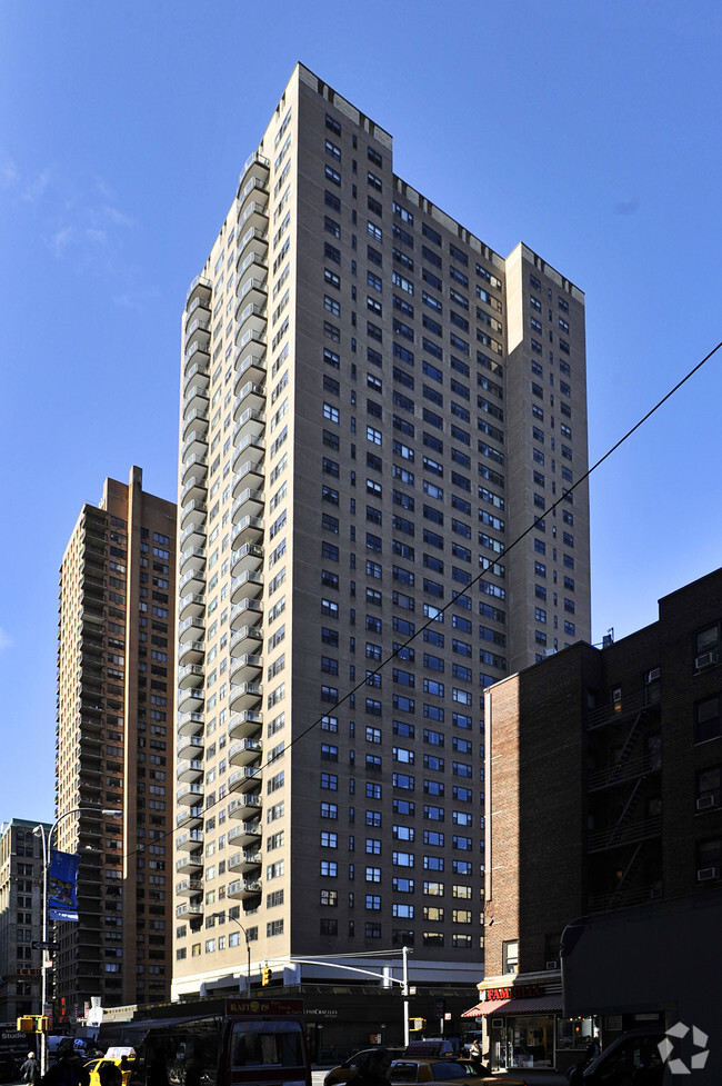 Building Photo - Georgetown Plaza