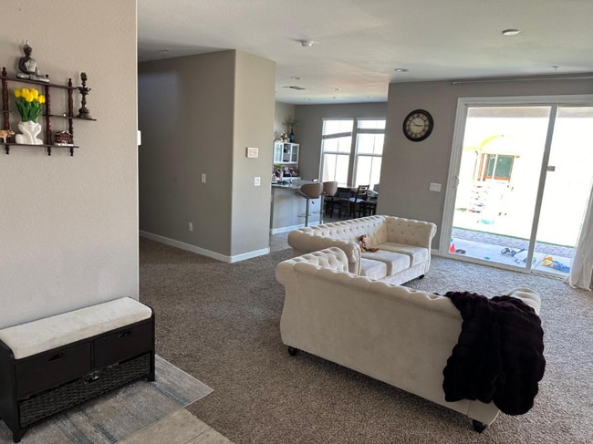 Photo - 1255 N Arizona Ave Townhome
