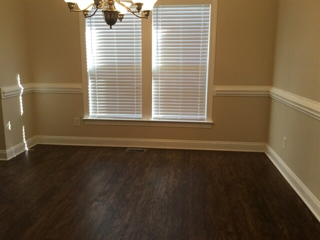 Building Photo - 9126 Dalmeny House Ln