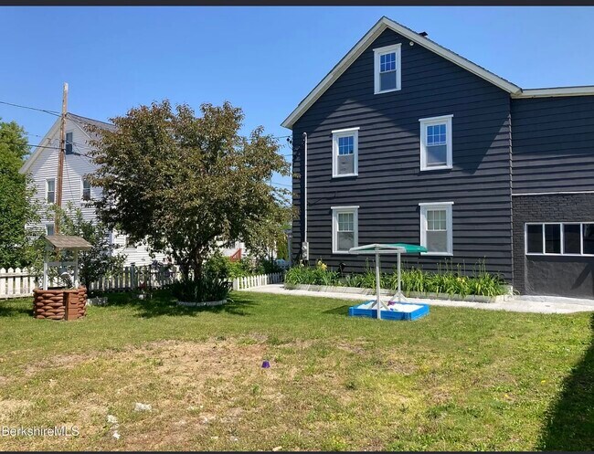 Foto del edificio - 3 Hayer St