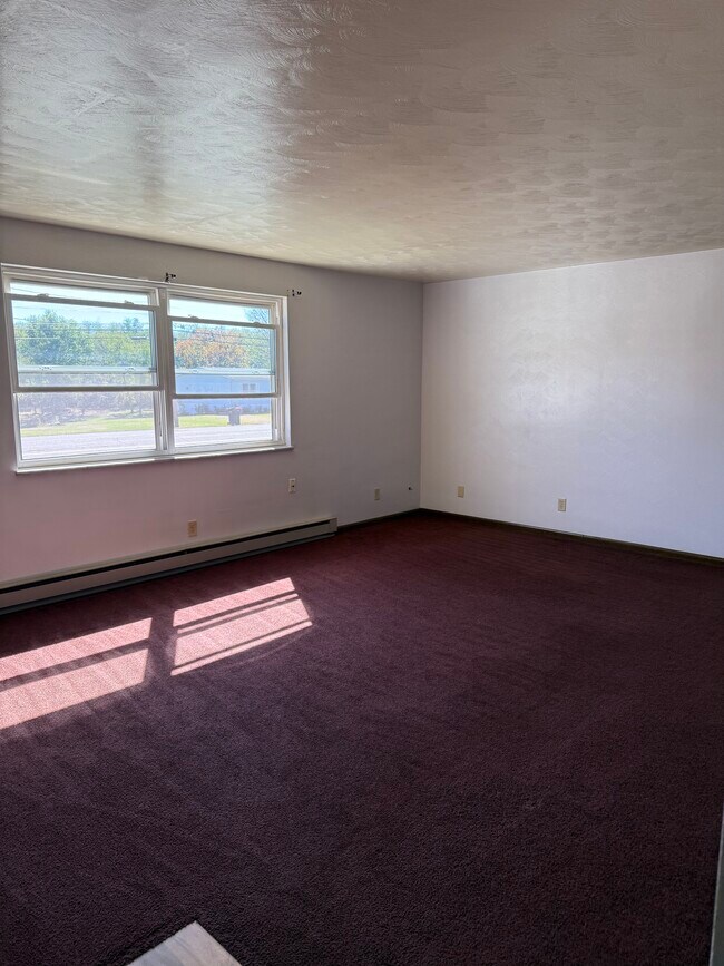 Foto del edificio - 16357 Irish Ridge Rd