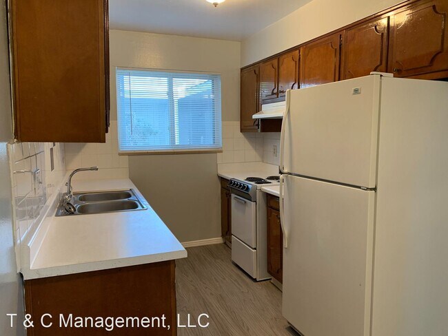 Foto del edificio - 4311 Zuni Rd SE