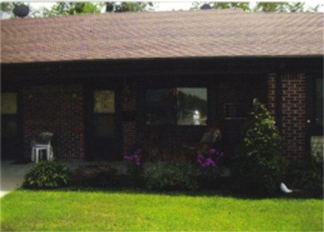 Building Photo - 1200 Country Place Ct